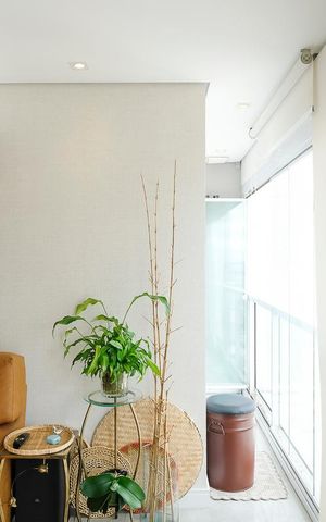 Apartamento à venda com 64m², 2 quartos e 2 vagasVaranda