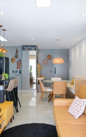 Apartamento à venda com 64m², 2 quartos e 2 vagasSala