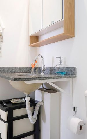 Apartamento à venda com 64m², 2 quartos e 2 vagasBanheiro social
