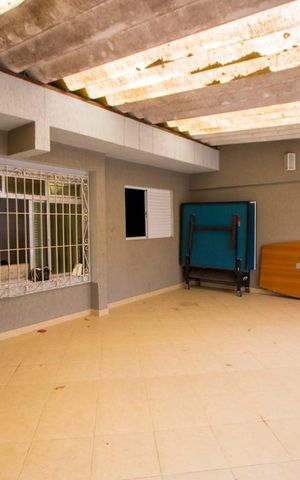 Casa à venda com 130m², 3 quartos e 3 vagas Casa à venda com 130m², 3 quartos e 3 vagasGaragem