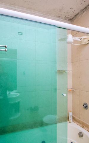 Casa à venda com 130m², 3 quartos e 3 vagas Casa à venda com 130m², 3 quartos e 3 vagasBanheiro