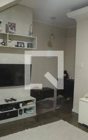 Casa de condomínio à venda com 108m², 3 quartos e 2 vagas Casa de condomínio à venda com 108m², 3 quartos e 2 vagasSala