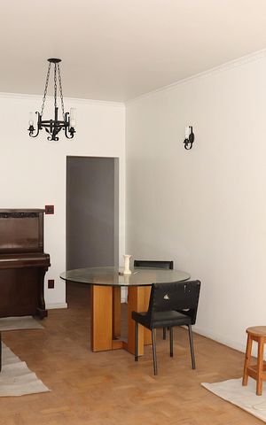 Apartamento à venda com 130m², 4 quartos e 1 vagaSala