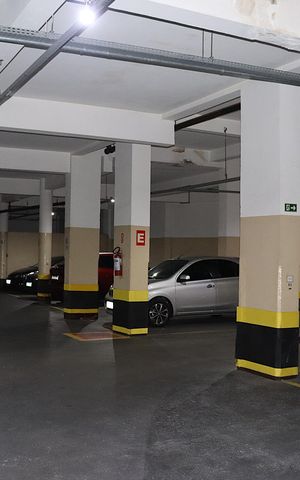 Apartamento à venda com 130m², 4 quartos e 1 vagaGaragem