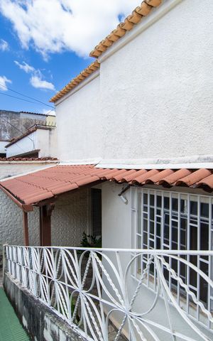Casa à venda com 250m², 3 quartos e 1 vagaFACHADA