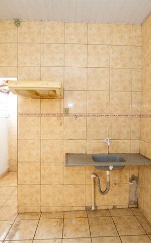 Casa à venda com 250m², 3 quartos e 1 vagaEDICULA