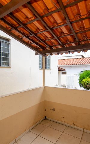 Casa à venda com 250m², 3 quartos e 1 vagaAREA EXTERNA