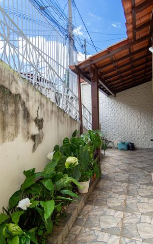 Casa à venda com 250m², 3 quartos e 1 vagaVARANDA