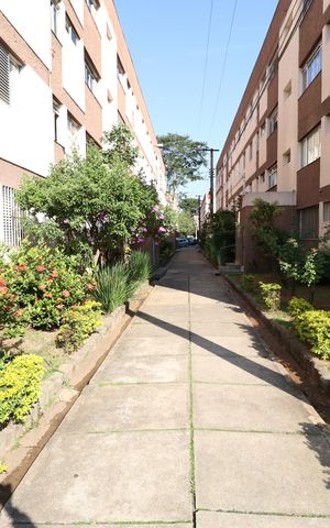 Apartamento à venda com 73m², 2 quartos e 1 vagaÁrea comum