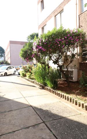 Apartamento à venda com 73m², 2 quartos e 1 vagaÁrea comum