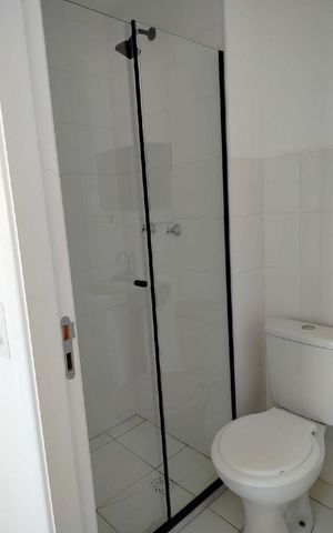 Apartamento à venda com 35m², 2 quartos e sem vaga Apartamento à venda com 35m², 2 quartos e sem vagaBanheiro social