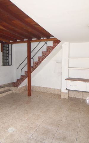 Casa à venda com 150m², 2 quartos e 1 vagaCozinha
