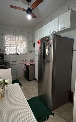 Casa à venda com 350m², 3 quartos e 2 vagasCozinha