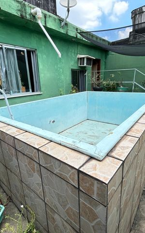 Casa à venda com 350m², 3 quartos e 2 vagasPiscina