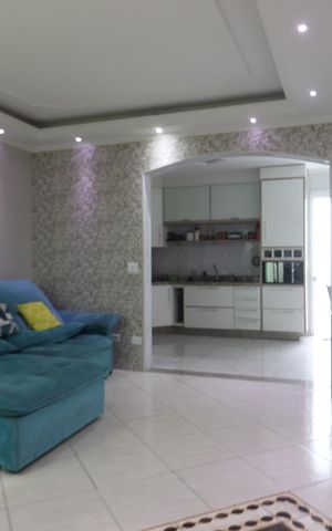 Casa à venda com 205m², 3 quartos e 4 vagasSala