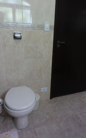 Casa à venda com 205m², 3 quartos e 4 vagasBanheiro Social