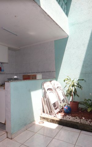Casa à venda com 205m², 3 quartos e 4 vagasLavanderia
