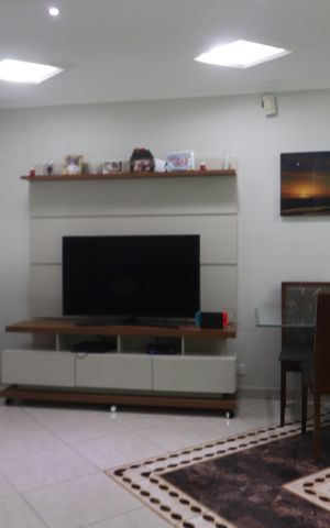 Casa à venda com 205m², 3 quartos e 4 vagasSala