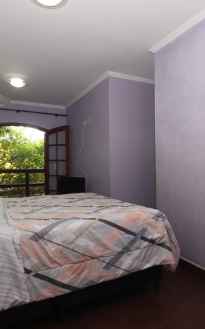 Casa à venda com 205m², 3 quartos e 4 vagasSuíte