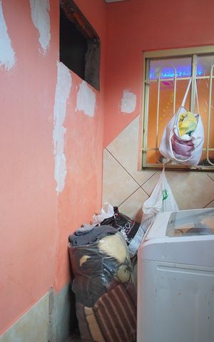 Casa à venda com 130m², 3 quartos e 2 vagasLavanderia
