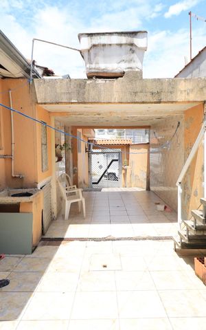 Casa à venda com 175m², 3 quartos e 3 vagasQuintal