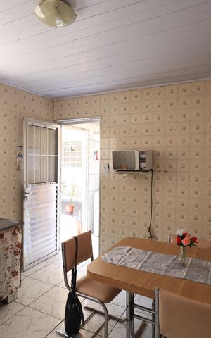 Casa à venda com 175m², 3 quartos e 3 vagasCozinha