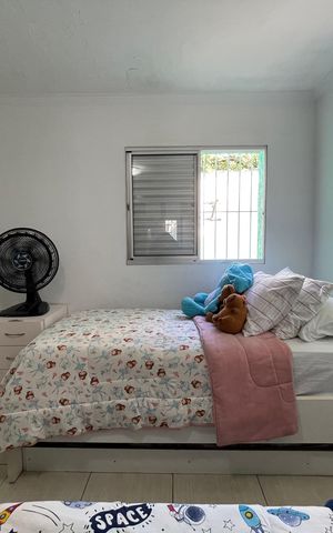 Casa à venda com 130m², 1 quarto e 3 vagas Casa à venda com 130m², 1 quarto e 3 vagasQuarto