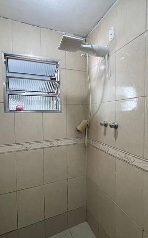 Casa à venda com 130m², 1 quarto e 3 vagas Casa à venda com 130m², 1 quarto e 3 vagasBanheiro Social