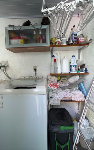 Casa à venda com 130m², 1 quarto e 3 vagas Casa à venda com 130m², 1 quarto e 3 vagasÁrea de Serviço