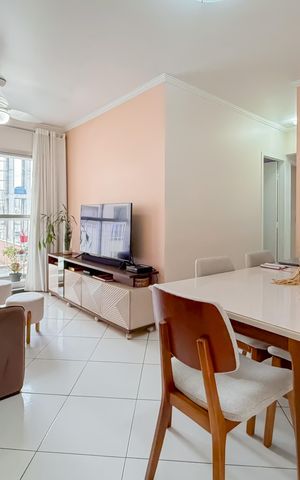 Apartamento à venda com 62m², 3 quartos e 1 vaga Apartamento à venda com 62m², 3 quartos e 1 vagaSala