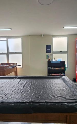 Apartamento para alugar com 60m², 2 quartos e 1 vaga Apartamento para alugar com 60m², 2 quartos e 1 vagaÁrea comum - Salão de jogos e mercadinho