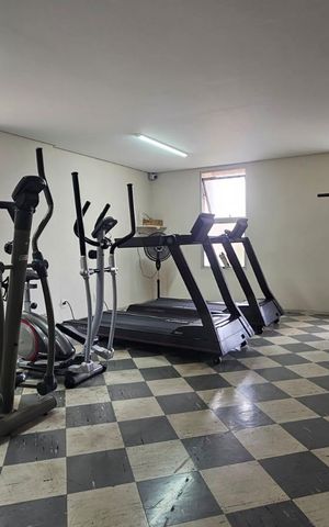 Apartamento para alugar com 60m², 2 quartos e 1 vaga Apartamento para alugar com 60m², 2 quartos e 1 vagaÁrea comum - Academia