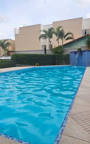 Apartamento para alugar com 60m², 2 quartos e 1 vaga Apartamento para alugar com 60m², 2 quartos e 1 vagaÁrea comum - Piscina