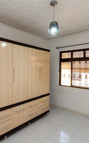 Casa à venda com 120m², 3 quartos e 2 vagas Casa à venda com 120m², 3 quartos e 2 vagasQuarto 2