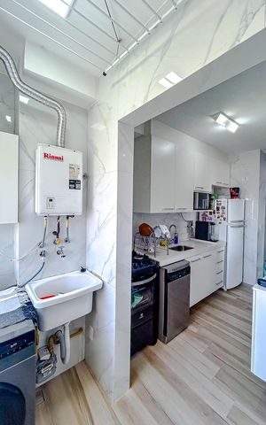 Apartamento à venda com 68m², 3 quartos e 1 vagaÁrea de Serviço