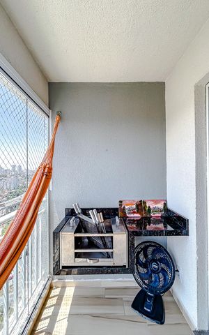 Apartamento à venda com 68m², 3 quartos e 1 vagaVaranda
