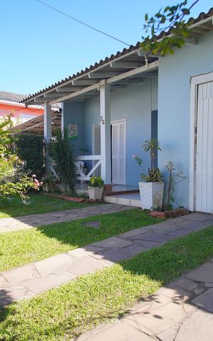Casa à venda com 132m², 3 quartos e 2 vagasÁrea externa