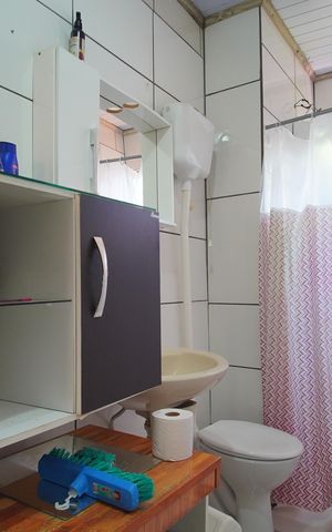 Casa à venda com 132m², 3 quartos e 2 vagasBanheiro 1