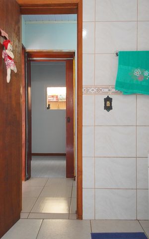 Casa à venda com 132m², 3 quartos e 2 vagasBanheiro 2