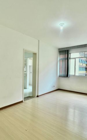 Apartamento à venda com 78m², 2 quartos e 1 vaga Apartamento à venda com 78m², 2 quartos e 1 vagaSala