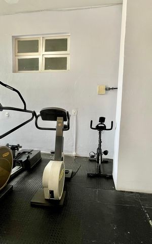 Apartamento à venda com 78m², 2 quartos e 1 vaga Apartamento à venda com 78m², 2 quartos e 1 vagaÁrea comum - Academia