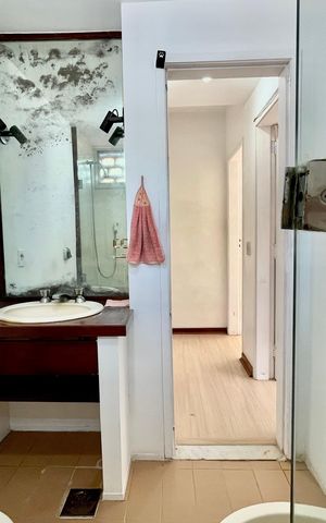 Apartamento à venda com 78m², 2 quartos e 1 vaga Apartamento à venda com 78m², 2 quartos e 1 vagaBanheiro