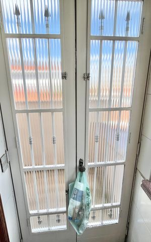 Casa à venda com 212m², 3 quartos e 4 vagas Casa à venda com 212m², 3 quartos e 4 vagasLavanderia
