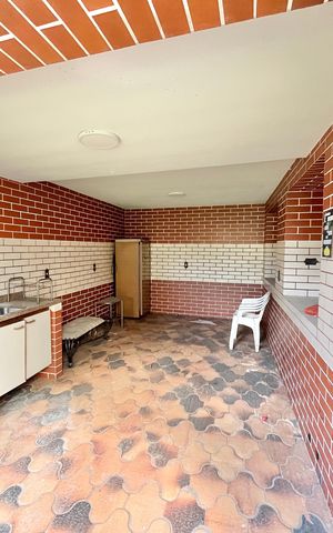 Casa à venda com 212m², 3 quartos e 4 vagas Casa à venda com 212m², 3 quartos e 4 vagasChurrasqueira