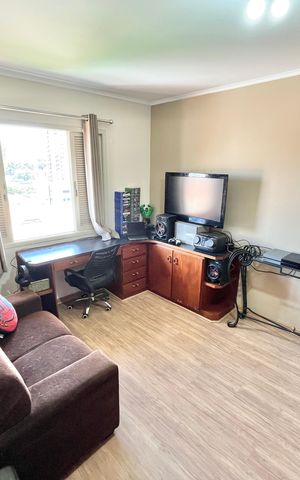 Casa à venda com 212m², 3 quartos e 4 vagas Casa à venda com 212m², 3 quartos e 4 vagasQuarto 3