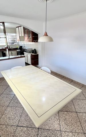 Casa à venda com 212m², 3 quartos e 4 vagas Casa à venda com 212m², 3 quartos e 4 vagasSala de Jantar