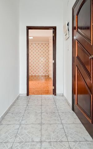 Apartamento à venda com 74m², 2 quartos e 1 vaga Apartamento à venda com 74m², 2 quartos e 1 vagaSala - Entrada