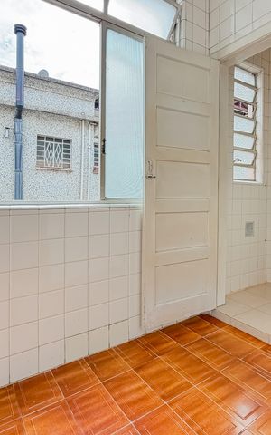 Apartamento à venda com 74m², 2 quartos e 1 vaga Apartamento à venda com 74m², 2 quartos e 1 vagaÁrea de Serviço