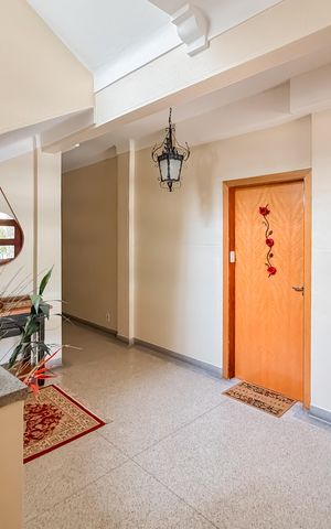 Apartamento à venda com 74m², 2 quartos e 1 vaga Apartamento à venda com 74m², 2 quartos e 1 vagaHall de Entrada