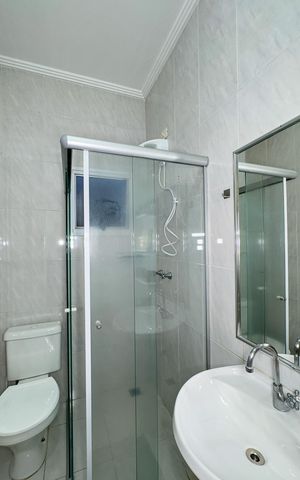 Casa à venda com 305m², 4 quartos e 2 vagasBanheiro